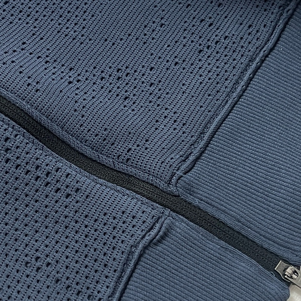 NIKE Therma-FIT ADV A.P.S. Hooded Versatile Top - Picture 6 of 11